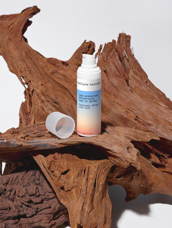 Sunscreen SPF30, with tint
